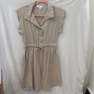 Gilli Dress Small khaki shirt dress with tie waist and pockets